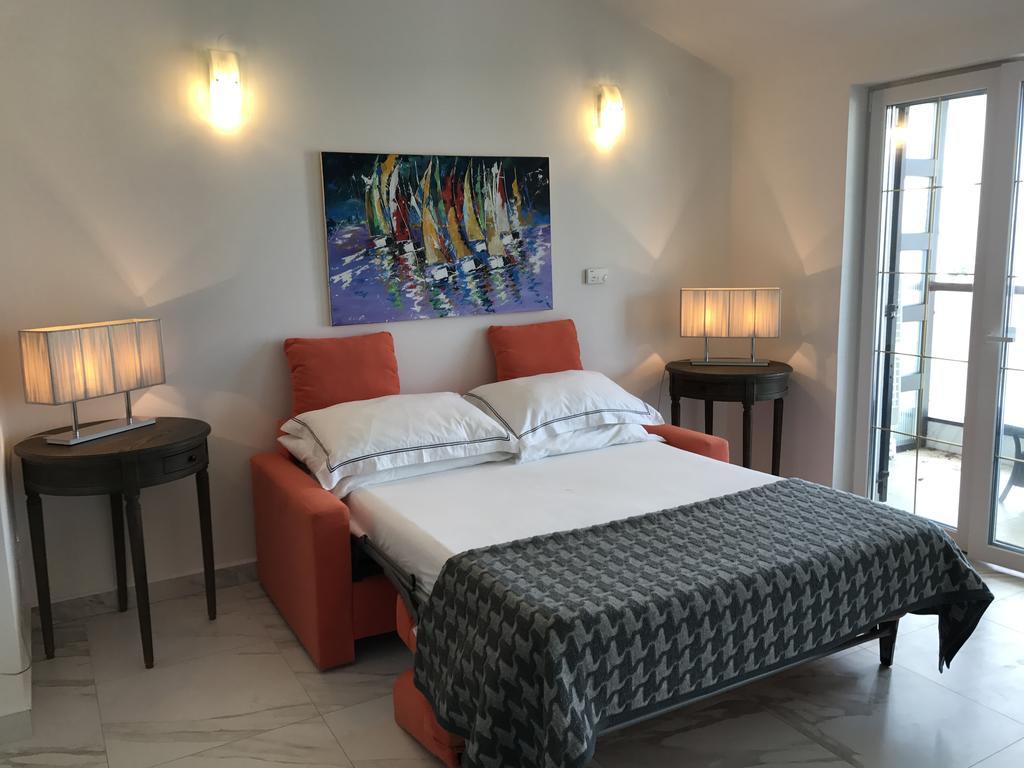 Apartments Victoria Privlaka بريفلاكا المظهر الخارجي الصورة