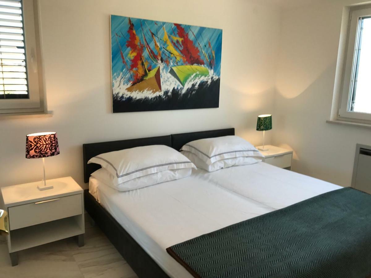 Apartments Victoria Privlaka بريفلاكا المظهر الخارجي الصورة